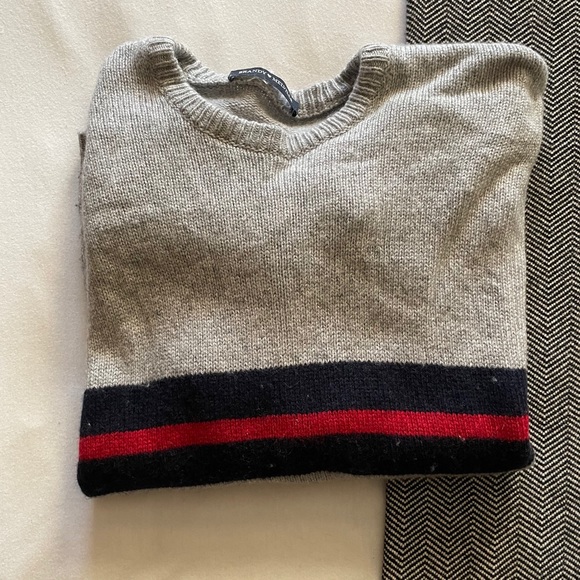 Brandy Melville Striped Sweater - Picture 3 of 5